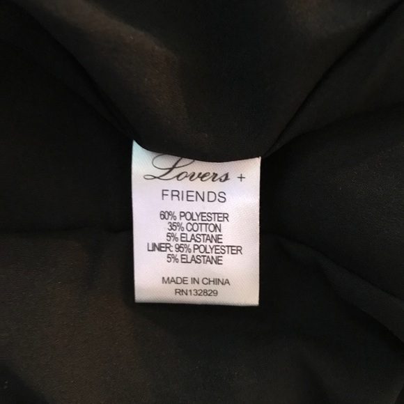 Lovers + Friends ๐ค skirt. - Picture 7 of 8